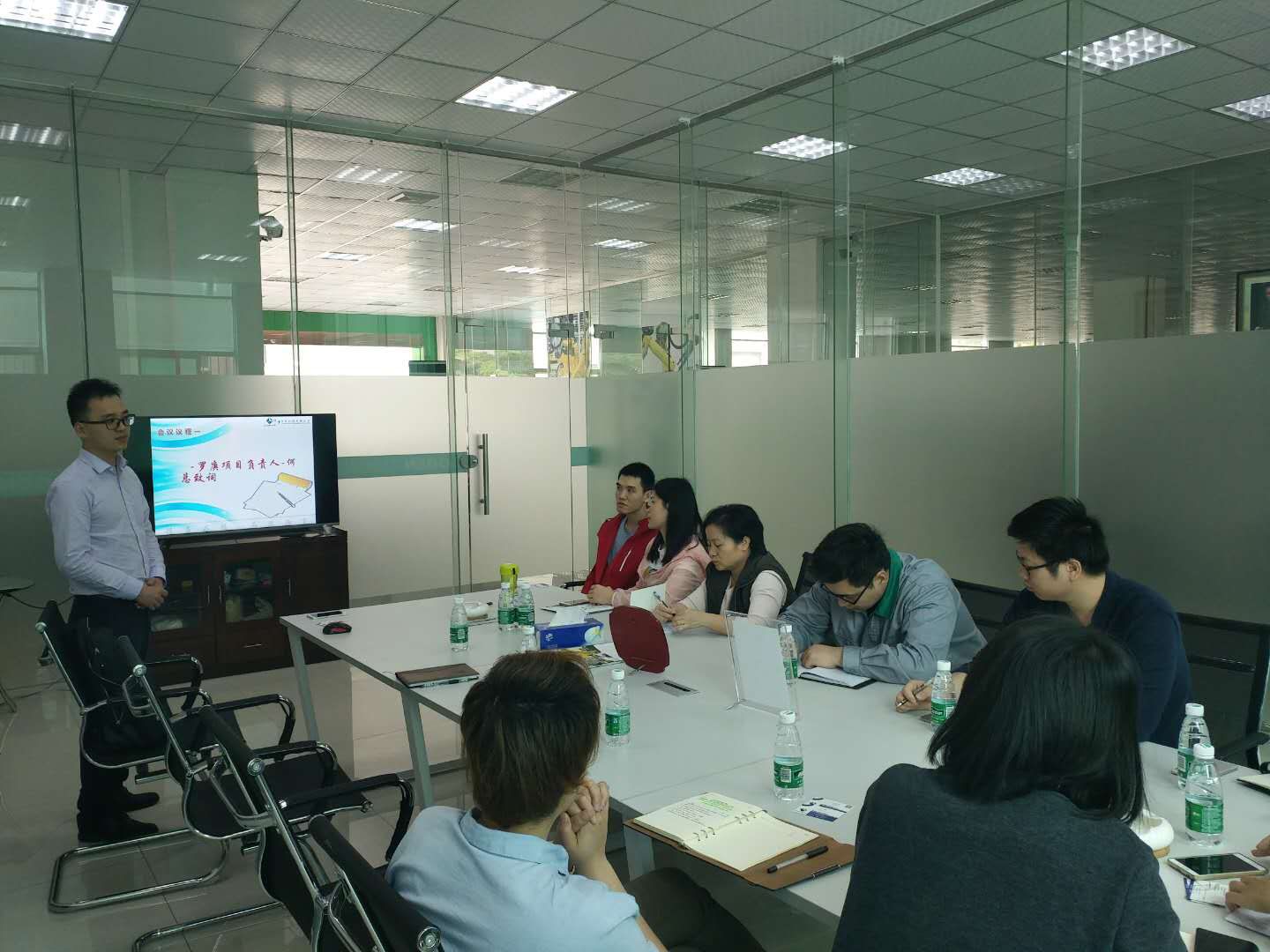 祝贺罗庚机器人签约乐竞电子-乐竞电子(中国)有限公司官网ERP